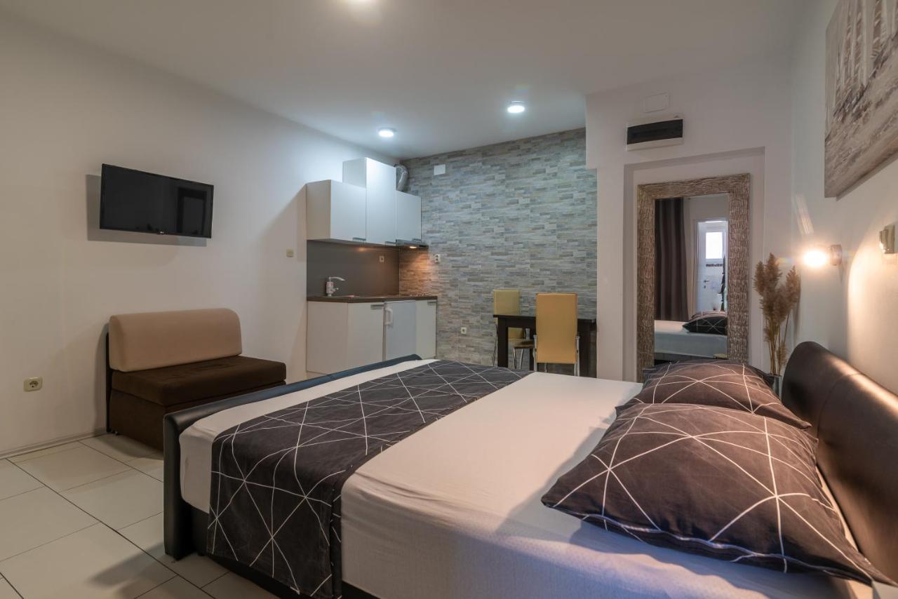 Apartments Orlic Трогір Екстер'єр фото