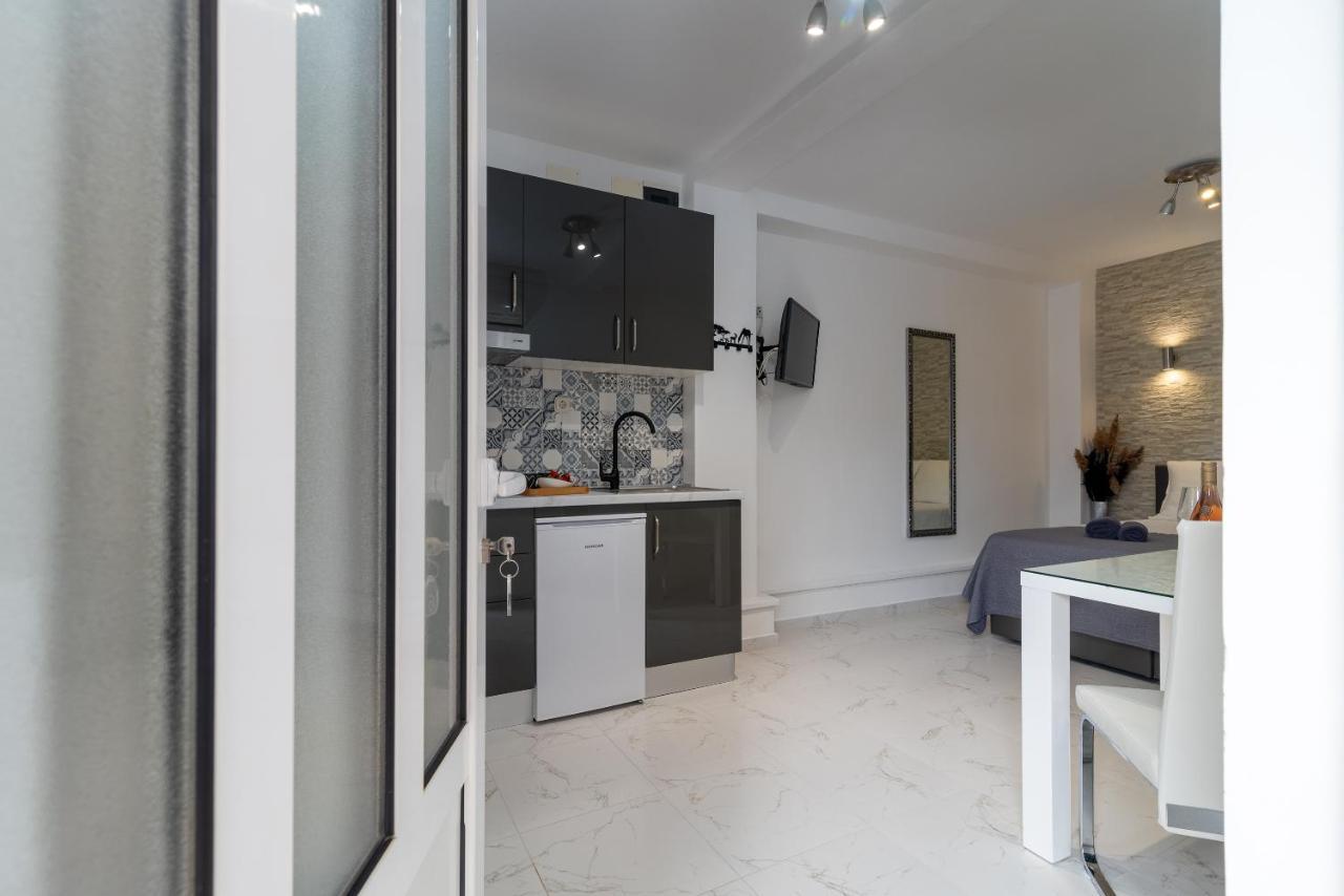 Apartments Orlic Трогір Екстер'єр фото